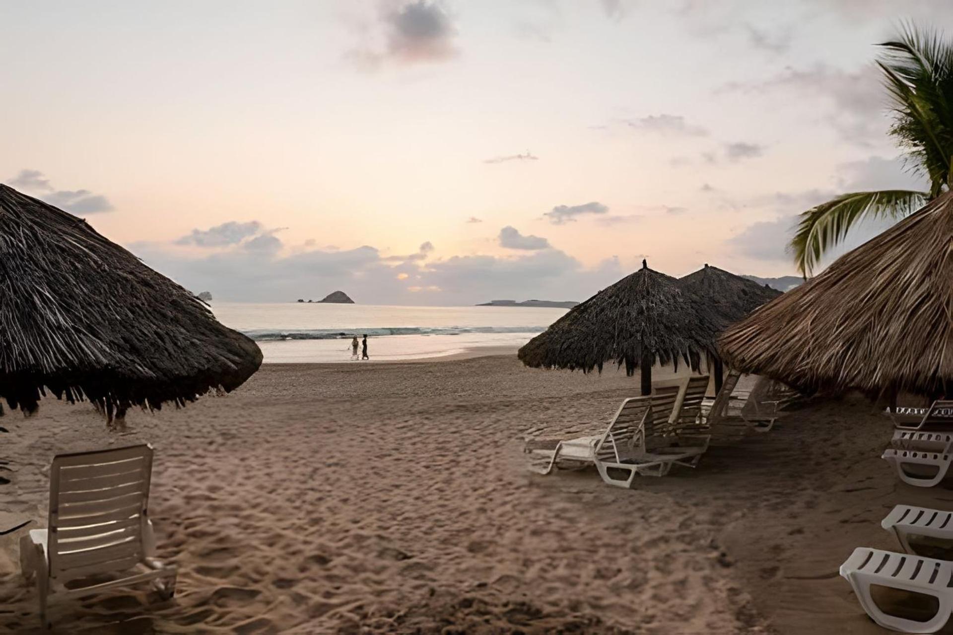 Bvg Ixtapa Apartment Икстапа Екстериор снимка